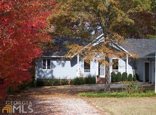 1369 Tranquility Ln, Hartwell, GA 30643
