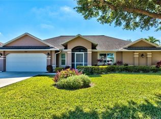 488 Raven Way, Naples, FL 34110