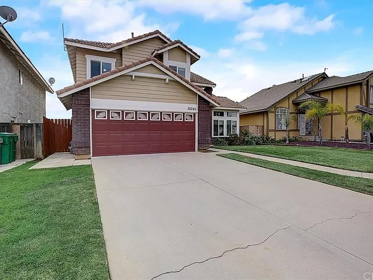 26245 Perrier Dr — Photo 1