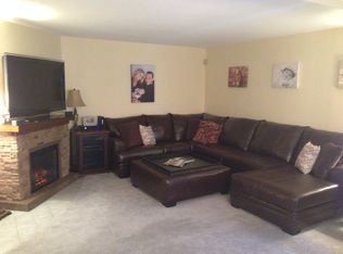 546 Pilgrims Hbr, Wallingford, CT 06492