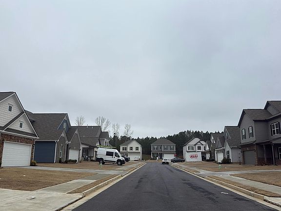 5th image of 503 Denton Dr