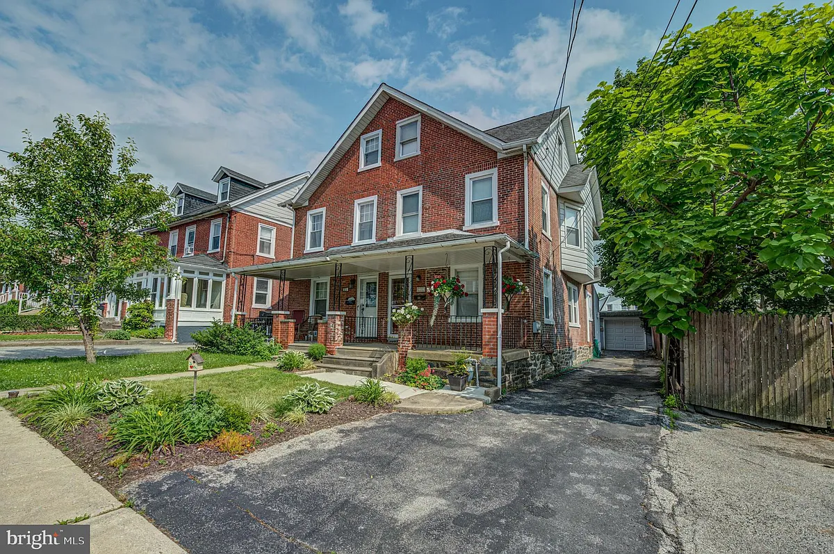 Building Photo - 231 Edgemont Ave