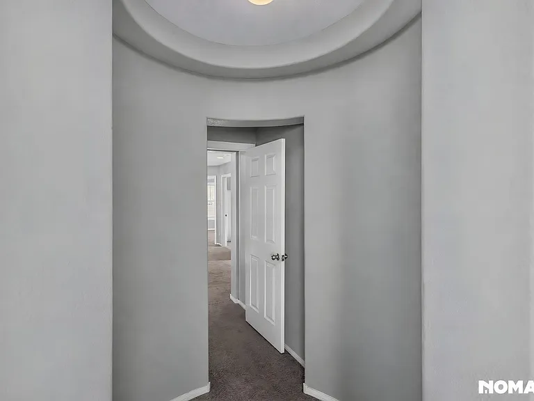 8528 Myrsine Ct — Photo 25