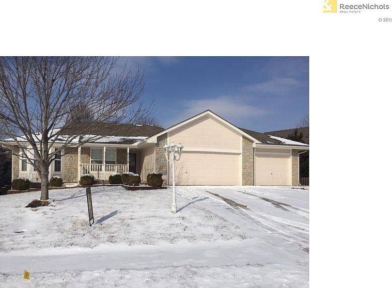 New carpet, new paint, ranch with finished basement. Move In Ready!