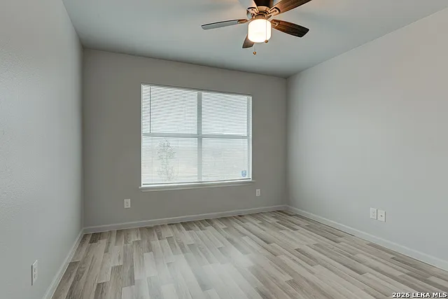 6626 Woodstock Dr — Photo 17