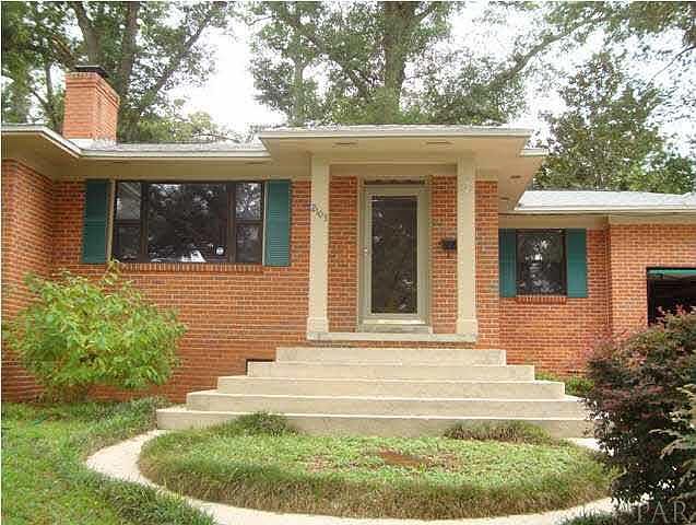 1st image of 2103 N Magnolia Ave