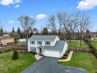 23401 N Apple Hill Ln, Prairie View, IL, 60069