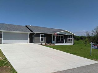 314 Highpointe Loop, Mc Gregor, IA 52157