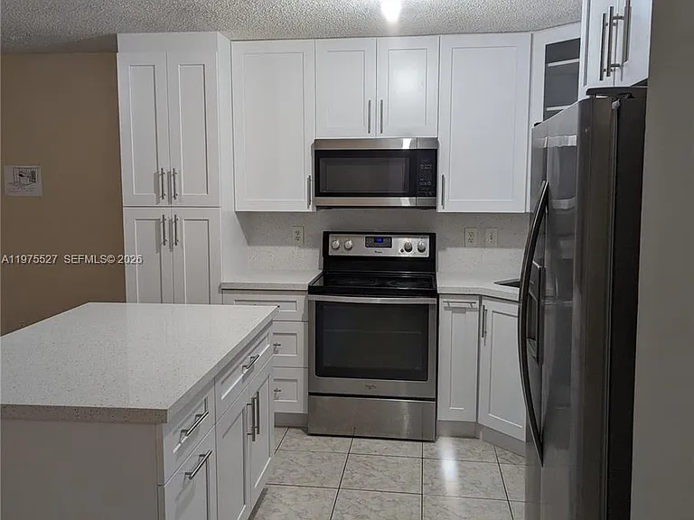 8719 SW 158th Path — Photo 6