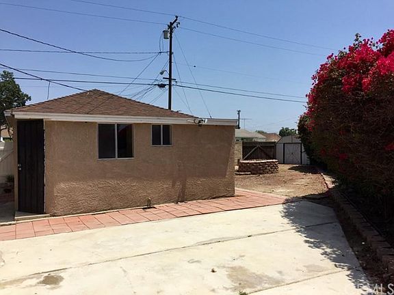 3rd image of 15421 Cornuta Ave