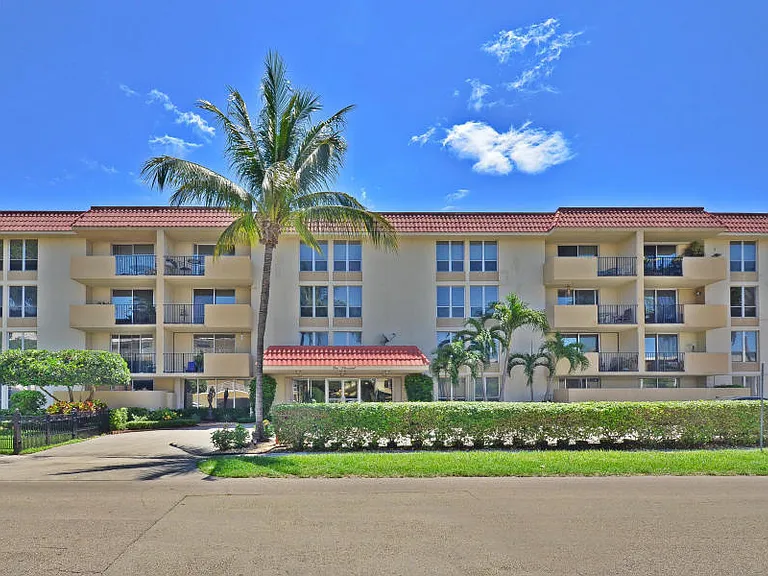 1000 Spanish River Rd #3K — Photo 1