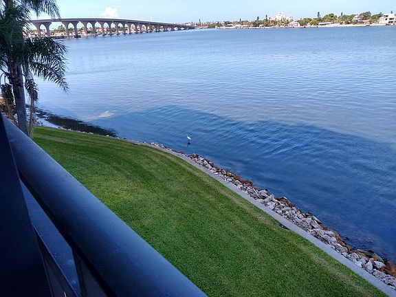 2nd image of 6265 Sun Blvd APT 306