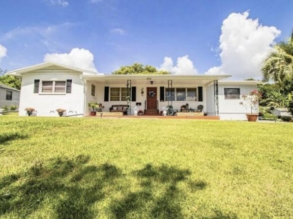 2715 Buckingham Ave #2