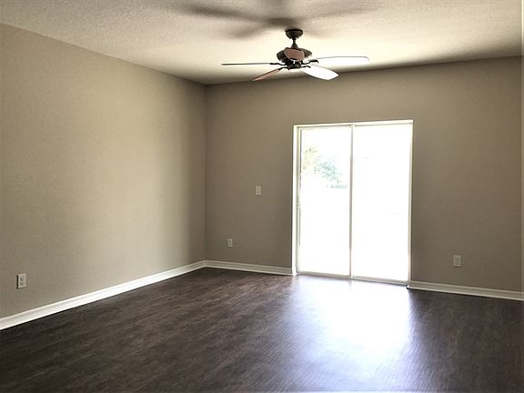 5th image of 12830 Scout Ct