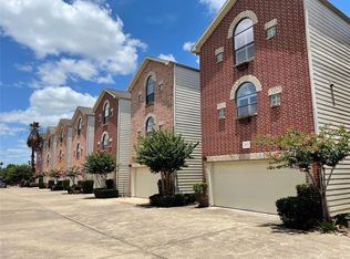9825 Madeline Alyssa Ct, Houston, TX 77025