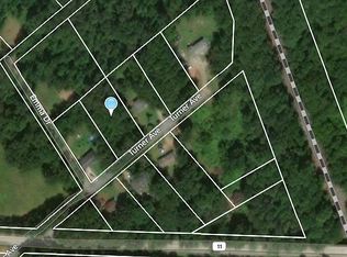 127 Turner Ave, Campobello, SC 29322