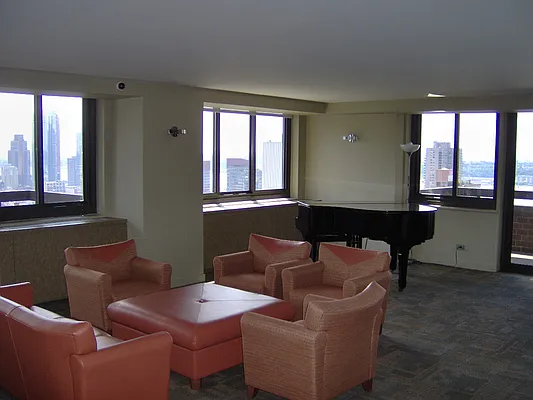 Rented by Ben Ben-Ari Real Estate | media 2