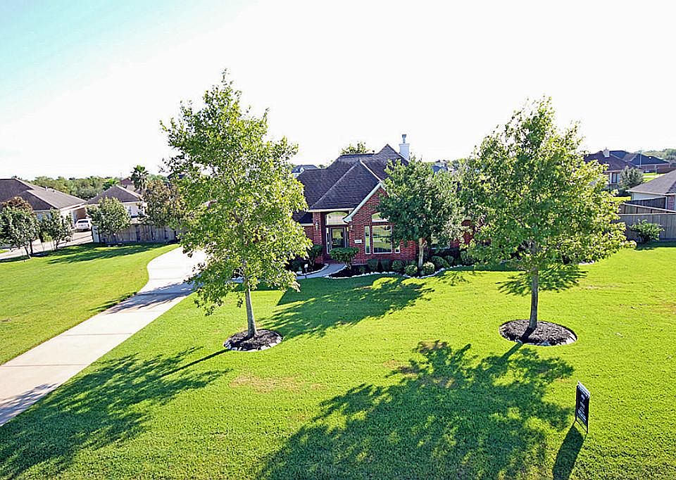 1st image of 1905 Stonegrove Ct