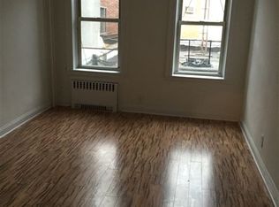 5905 Myrtle Ave, Ridgewood, NY 11385