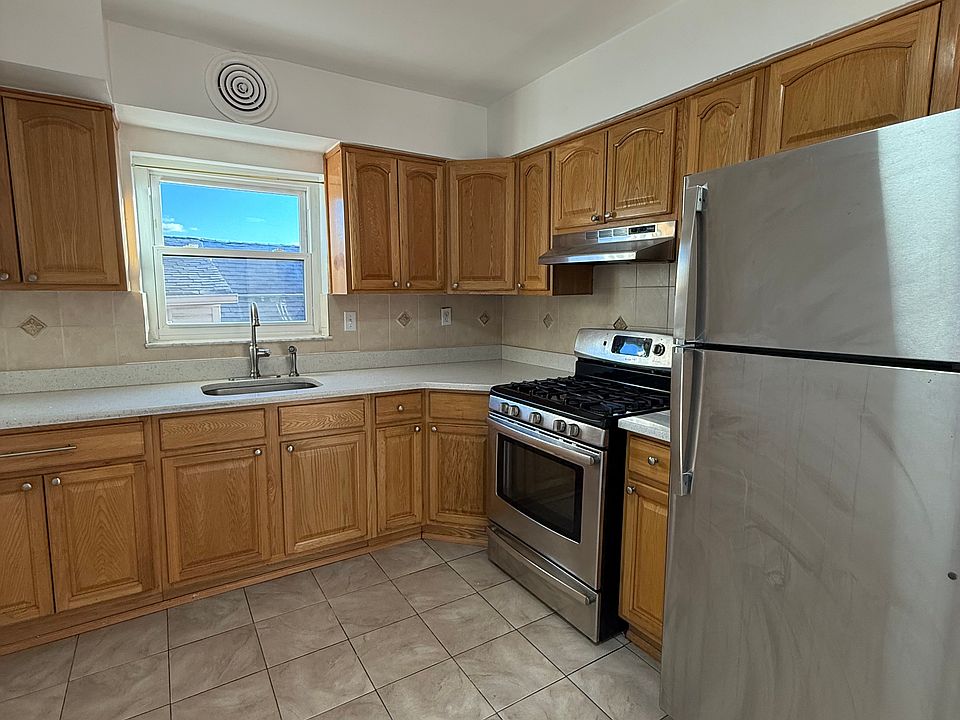 1st image of 3130 Kingsland Ave #2A