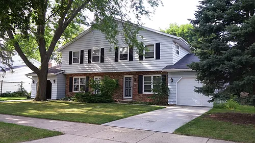 5304 Manitowoc Pkwy Photo 1