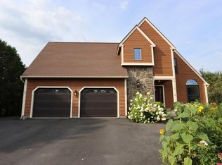 20 Ryan Dr, Manchester, ME 04351