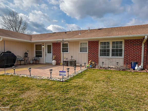 5th image of 960C Argyll Cir
