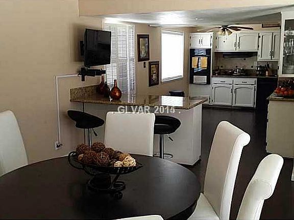 4th image of 4843 Monterrey Ave