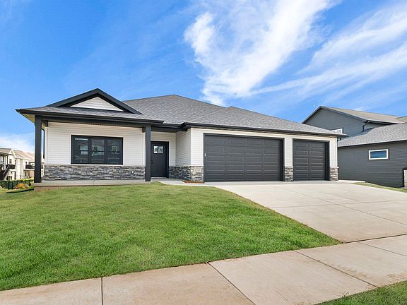 2nd image of 1209 Nordland Dr #94