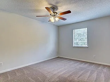 1906 Hearthstone Dr #4 — Photo 7