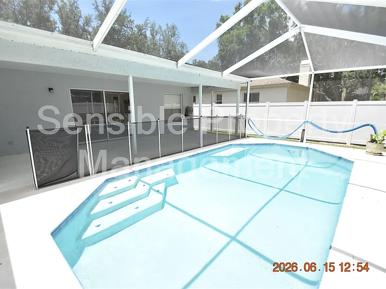 9304 Heritage Oak Ct — Photo 40