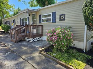 1964-20 River Rd, Calverton, NY 11933