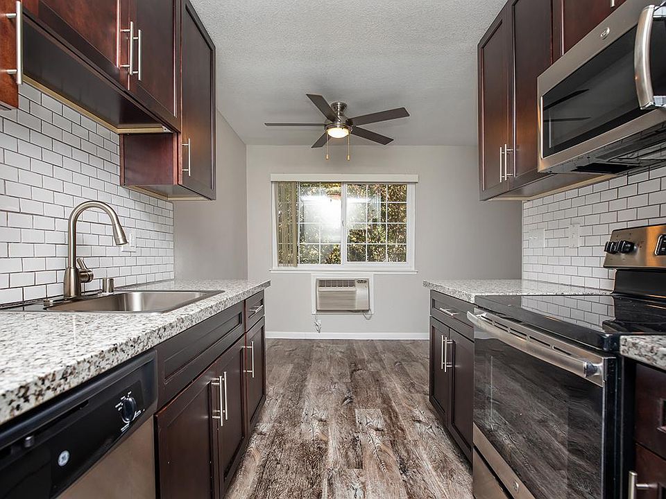 1st image of 1800 Stokes St #11