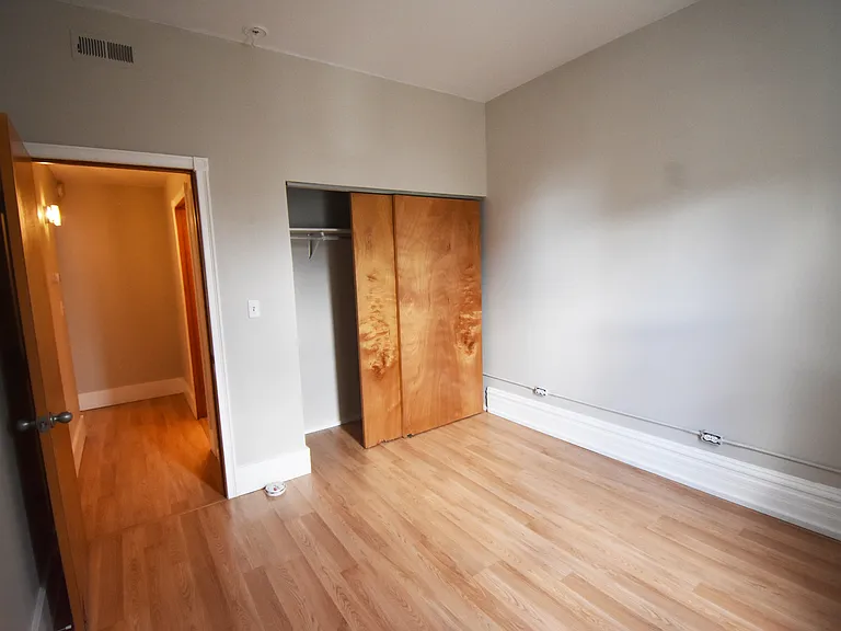 2537 W River Dr — Photo 7