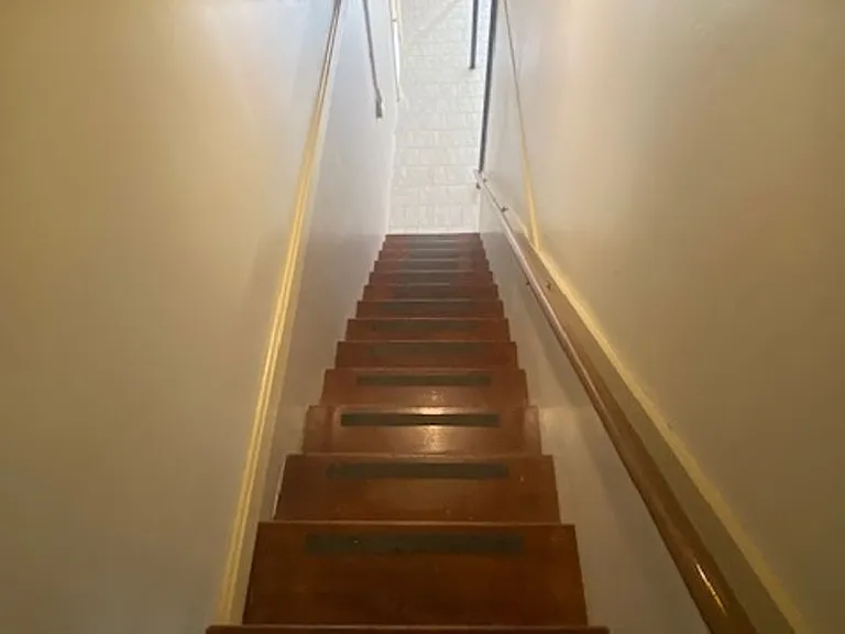 1211 Eugene St — Photo 12
