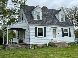 207 Lowry Rd, Erie, PA 16511