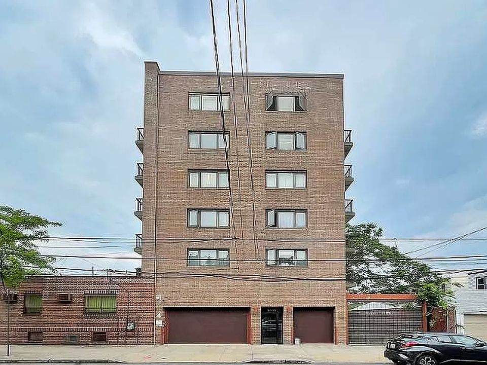 1st image of 5725 Van Horn St APT 2A