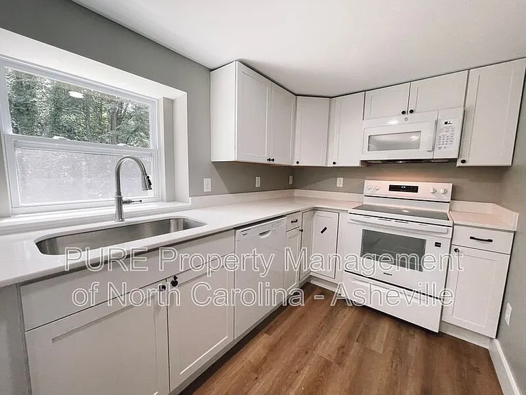 268 Sand Hill Rd #10A — Photo 5