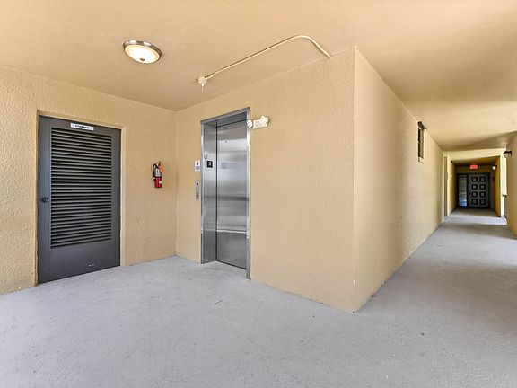 4th image of 5250 Woodland Lakes Drive #327