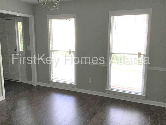 5th image of 2006 Crescent Dr