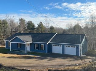 24 Taylor Rd, Windsor, ME 04363