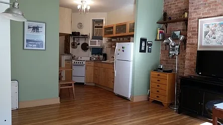 Rented by Brownstone Property Group