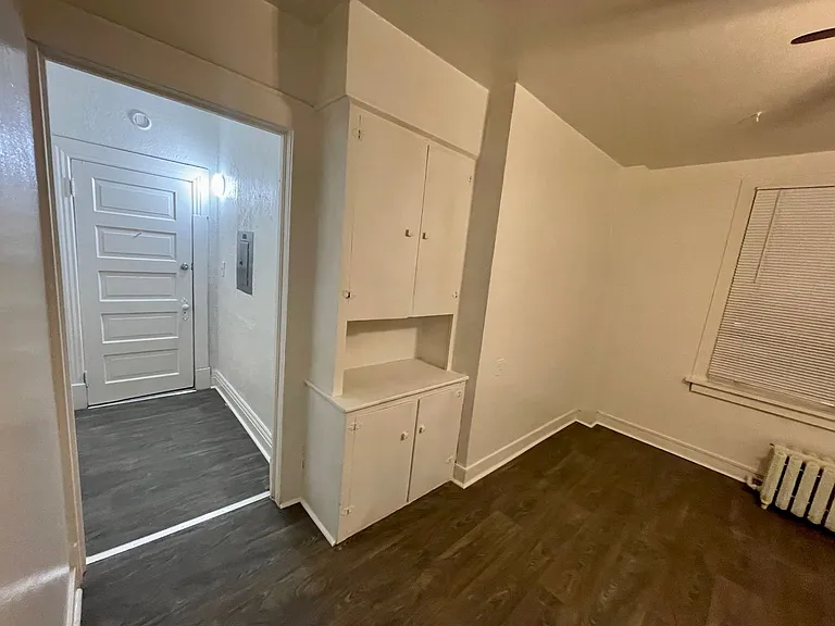 1101 W Maxwell Ave #E — Photo 3
