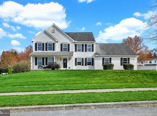 4220 Caldwell Dr, York, PA 17402