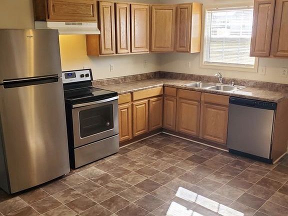 3rd image of 209 Ruf Dr