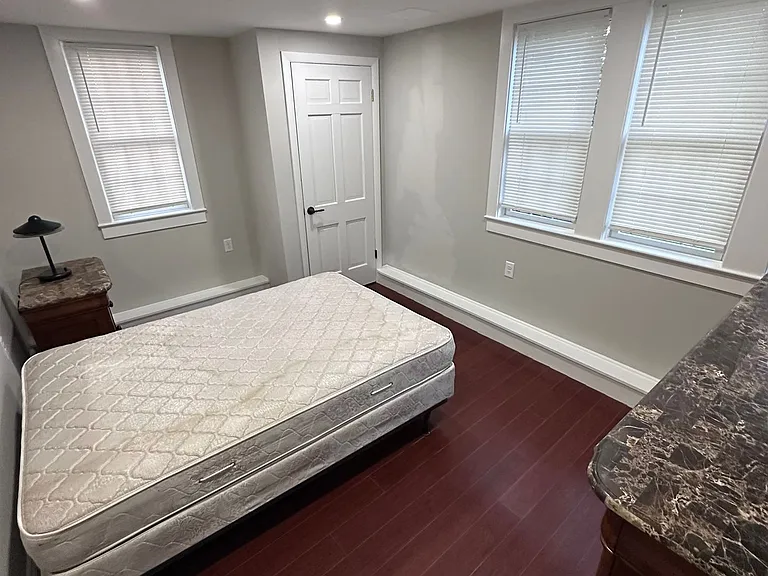 76 Northwood Dr — Photo 4