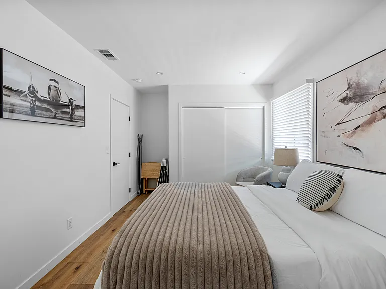 2088 Santa Rosa Ave — Photo 28
