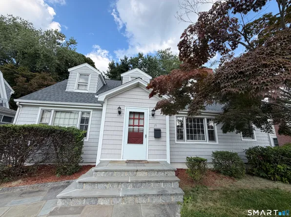 25 Ludlow Manor, Norwalk, CT 06855