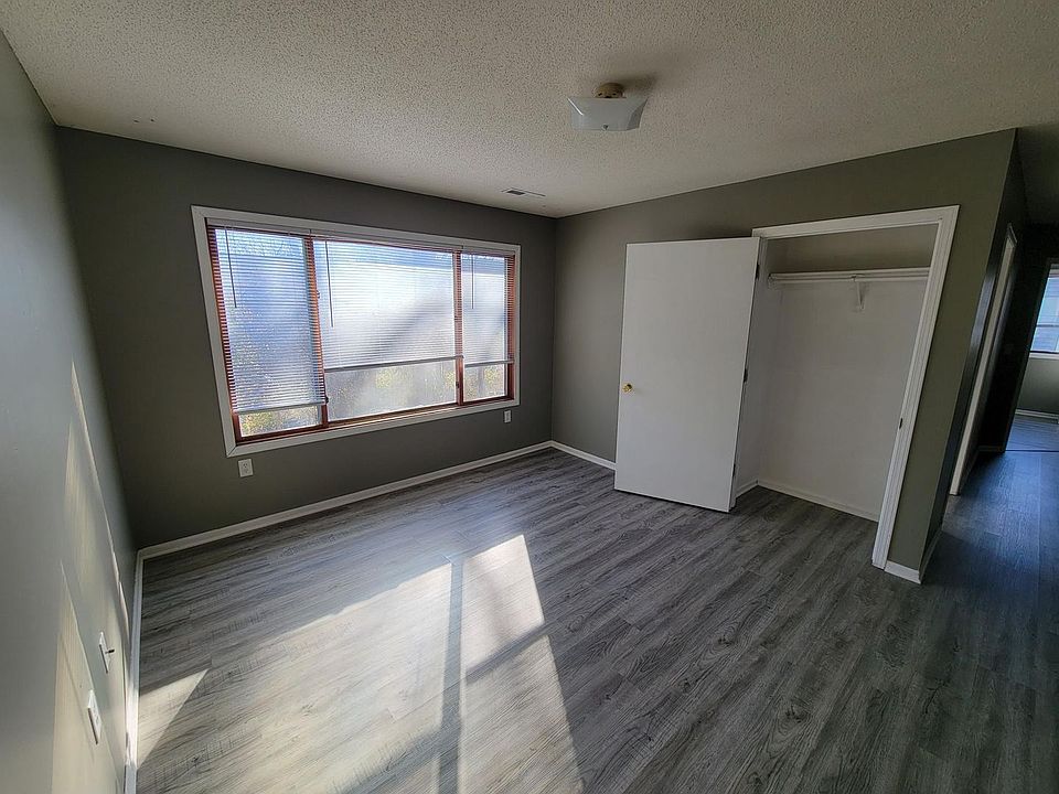 1st image of 3207 12th Ave #H