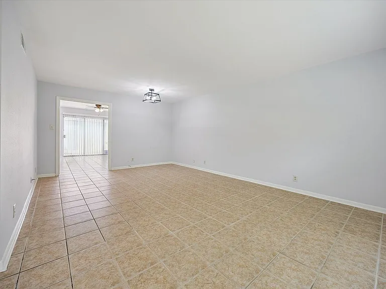 2053 Winrock Blvd #58 — Photo 4